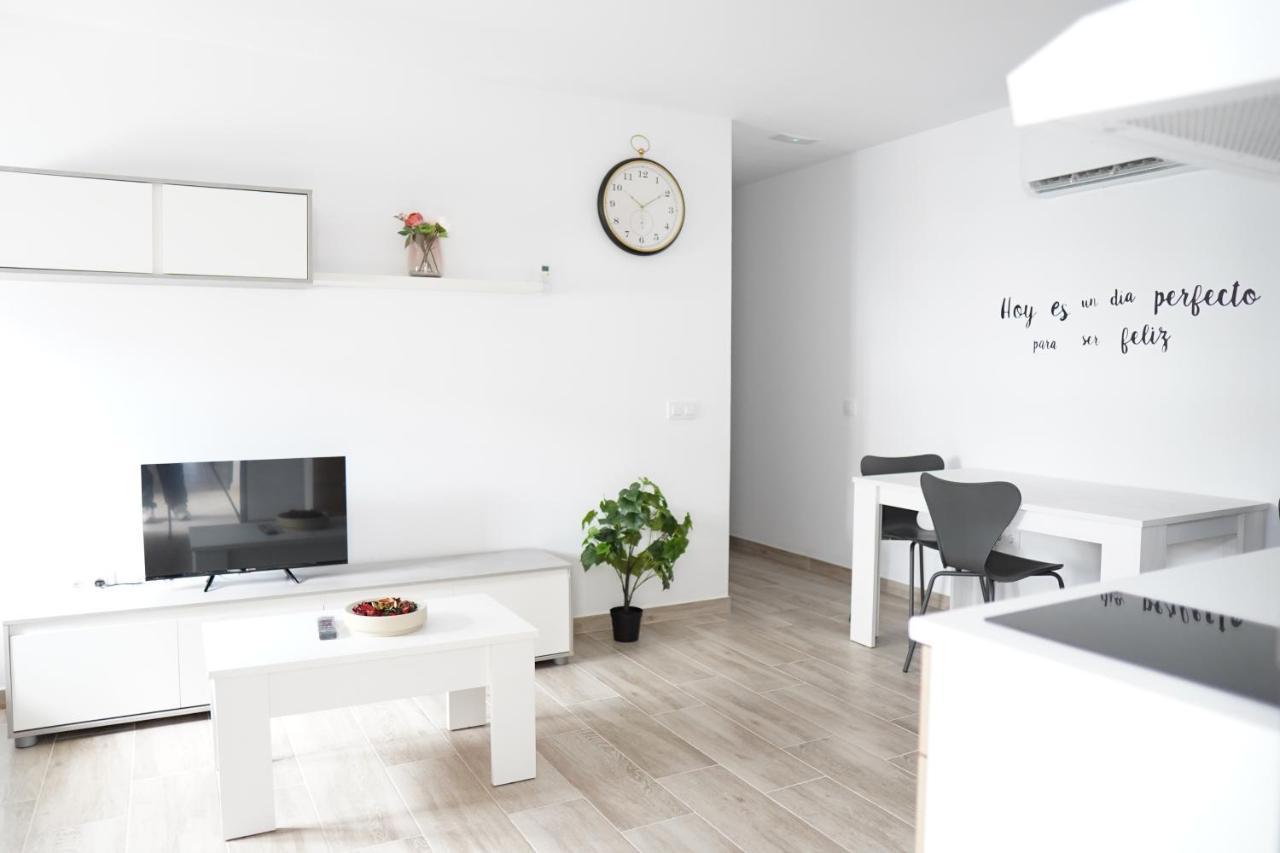 Apartamentos Turisticos San Miguel Arcangel, S.L. San Roque  Zewnętrze zdjęcie