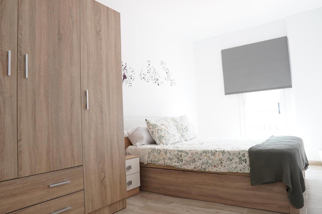 Apartamentos Turisticos San Miguel Arcangel, S.L. San Roque  Zewnętrze zdjęcie